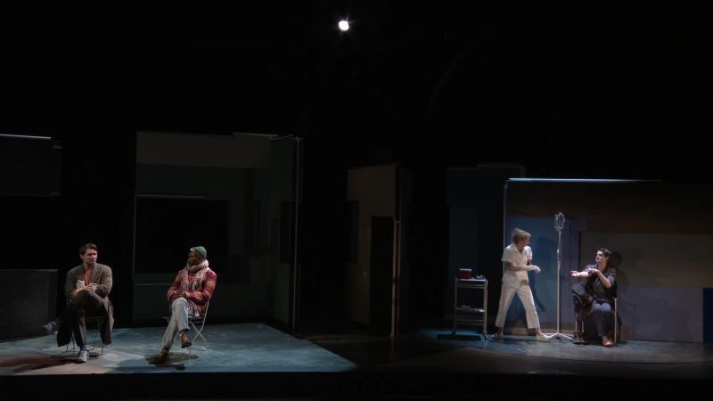 ap1cap_01412.jpg