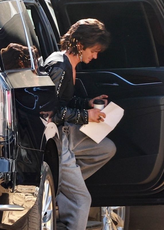 Click to view full size image
==============
01.jpg 01.jpg